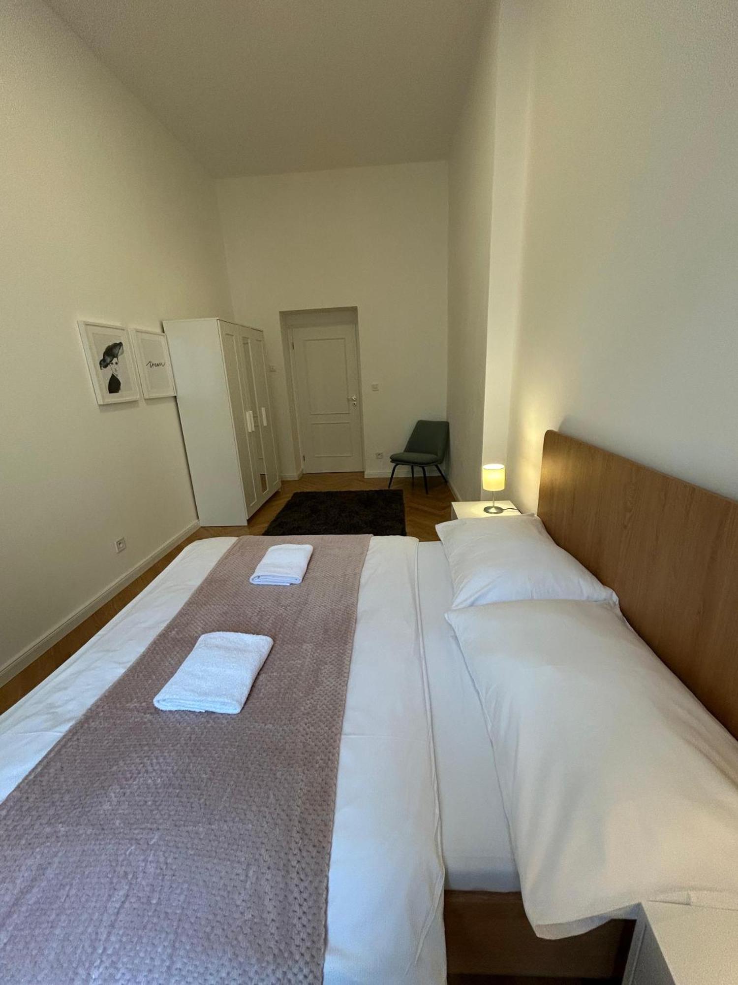 Rasinovo Nabrezi - Riverside Residence 프라하 외부 사진