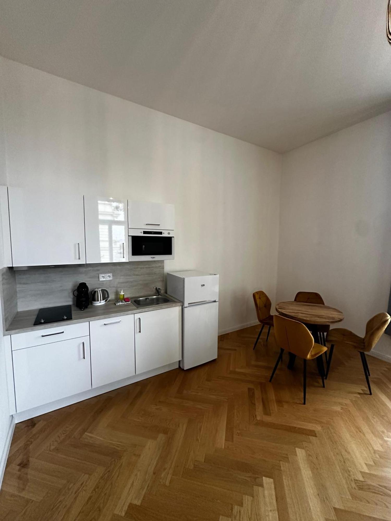 Rasinovo Nabrezi - Riverside Residence 프라하 외부 사진