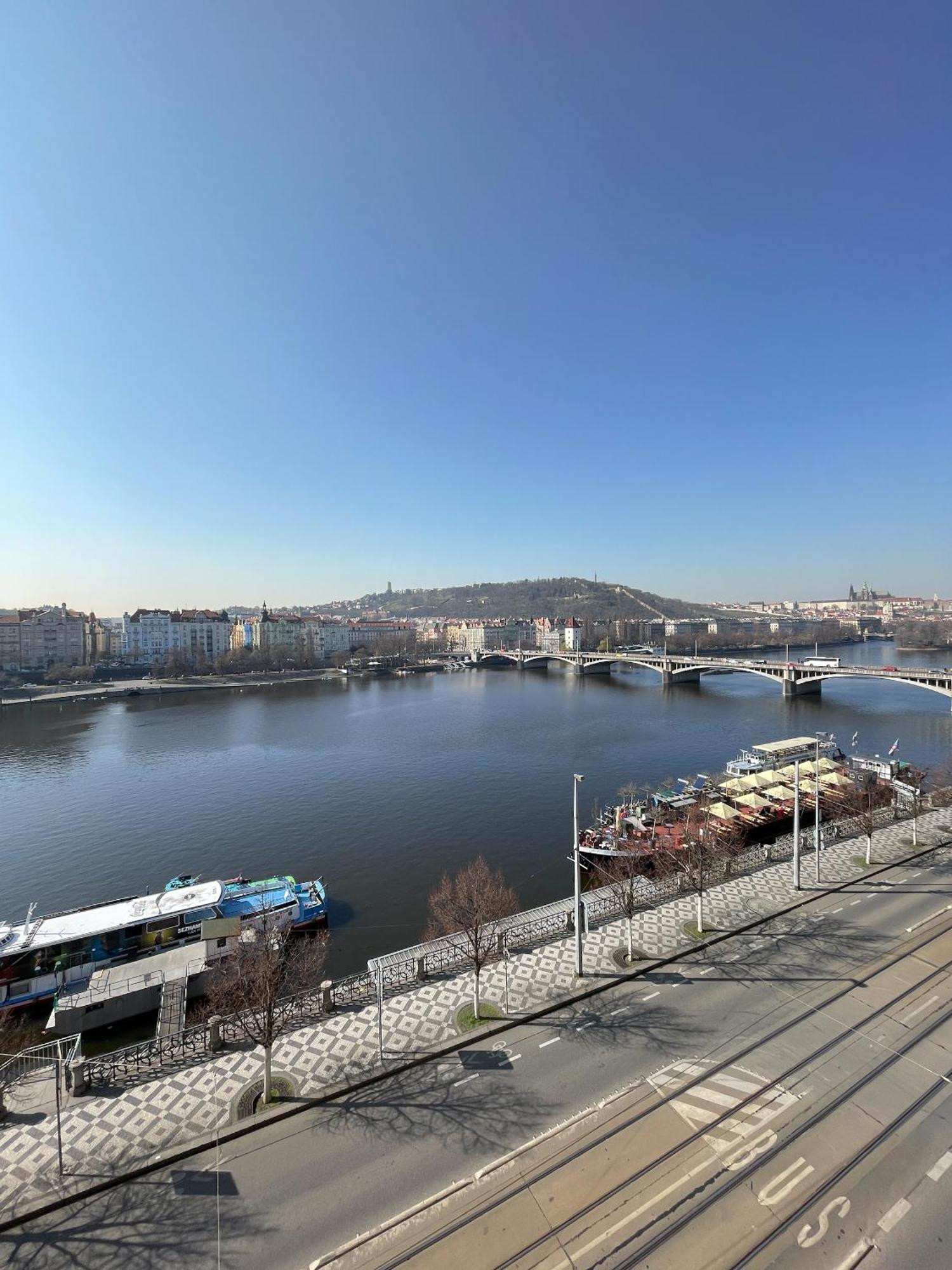 Rasinovo Nabrezi - Riverside Residence 프라하 외부 사진